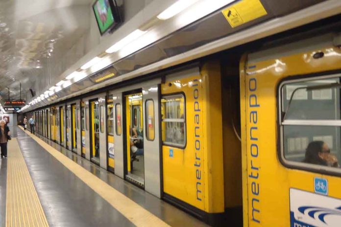 Metropolitana di Napoli, treni vecchi ma mancano fondi per la manutenzione