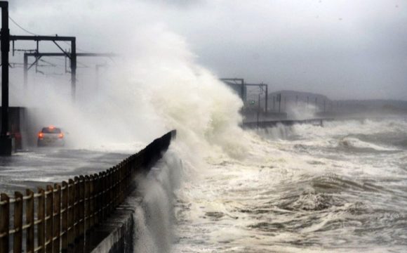 Meteo, sta per arrivare nel Mediterraneo l’uragano Medicane