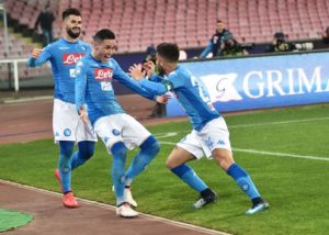 Calcio Napoli, Sarri esalta gli azzurri: "Che gusto vederli dall'alto"