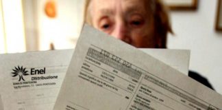 Bolletta della luce: gli oneri non pagati dai morosi saranno a carico di tutti