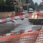 Cronaca di Napoli. Giugliano, paura per il crollo di una strada in centro