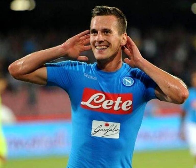 Calcio Napoli Milik Può Essere Larma In Più Per Lo Scudetto 