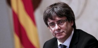 Barcellona, scontri in piazza dopo arresto Puigdemont