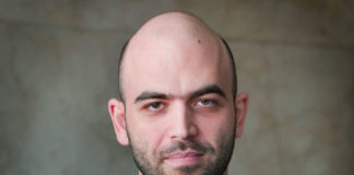 Elezioni 2018, Saviano risponde con ironia al “brindisi” di Salvini