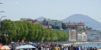 Turisti a Napoli, per Pasqua e 1 maggio un milione in arrivo