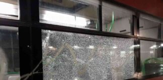 Baby gang, sassaiola contro bus a San Giovanni a Teduccio