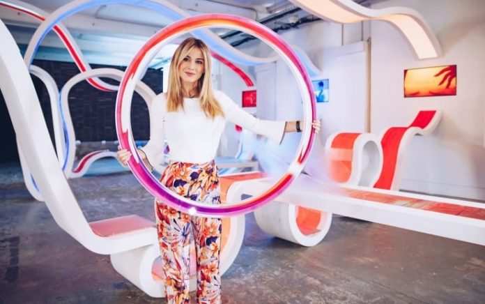 Diletta Leotta, la popolare giornalista al Milano Design Week 2018