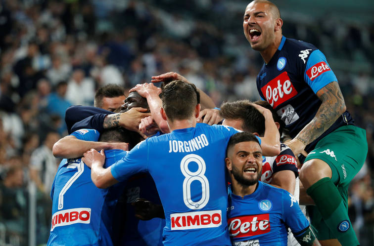 Calcio Napoli: San Paolo pieno per Napoli Crotone