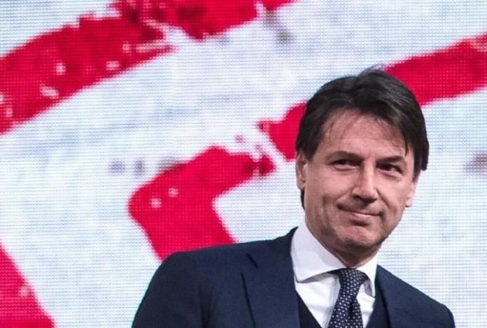 Governo Lega - 5 stelle, Conte presenta la lista dei Ministri