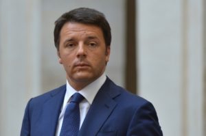 Renzi compra villa da 1,3 milioni: a gennaio annunciò 15mila euro sul conto