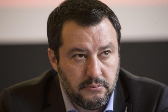 Salvini-toghe, è alta tensione: "Invasione di campo da giudici di sinistra"