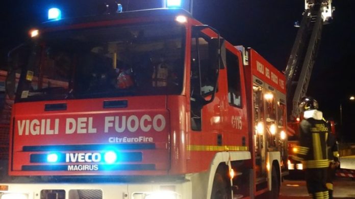 Vomero, evacuato condominio Via Orsi, la strada rimane aperta al traffico