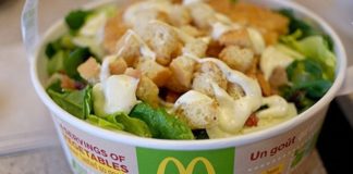 USA, allarme insalate contaminate da McDonald’s: casi di ciclosporiasi