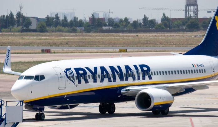 Ryanair nega i rimborsi ai passeggeri delle aree rosse e arancioni