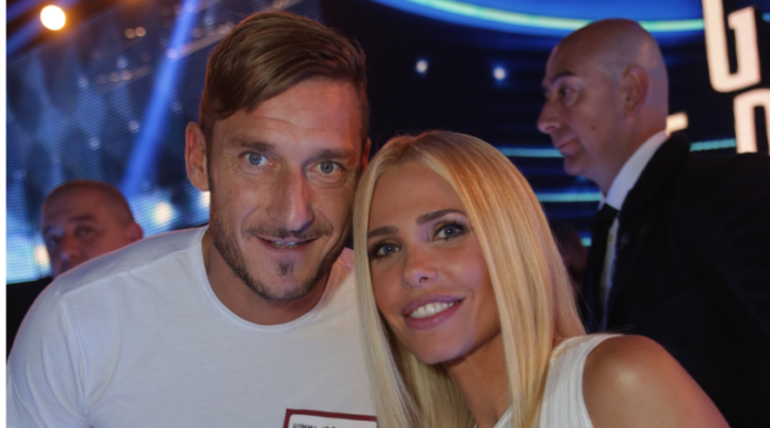 Francesco Totti e Ilary Blasi al lavoro per la sitcom Casa Totti