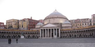 Napoli, partito cantiere in piazza Plebiscito: concerti a rischio