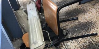 Tragedia sfiorata all'Istituto Casanova: neon precipita sul banco di uno studente
