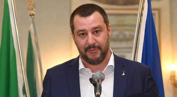 Salvini firma il decreto Province: 11 milioni per la Campania