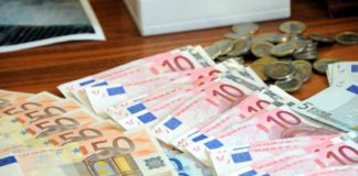 Pomigliano, soldi falsi stampati in locale per macelleria: sequestrati 36 milioni