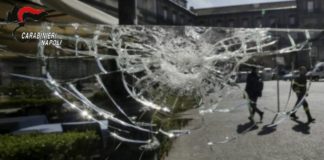 Napoli, stesa in piazza Trieste e Trento: arrestate sei persone