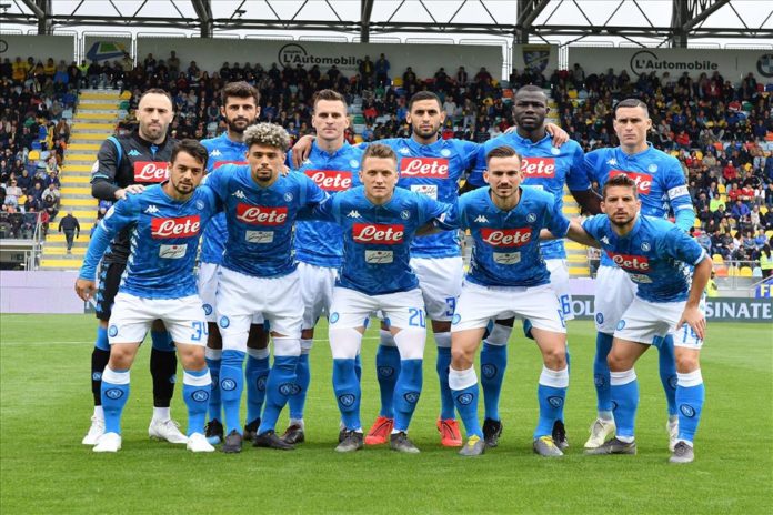 Calcio Napoli, buona prova a Frosinone: 2-0, tre pali e tante occasioni sprecate