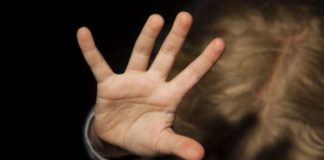 Alunni legati alle sedie: condannata una maestra d’asilo nel Casertano