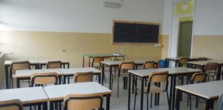 Napoli, professore suicida dopo le accuse di abusi: aveva lasciato un biglietto