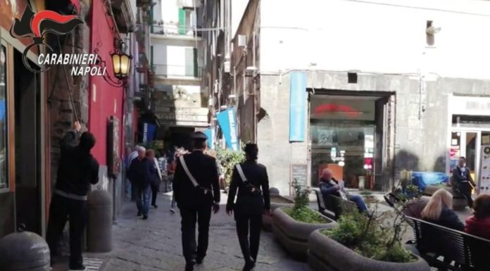 Napoli, racket contro pizzeria: arrestati tre esattori del clan Mazzarella (VIDEO)