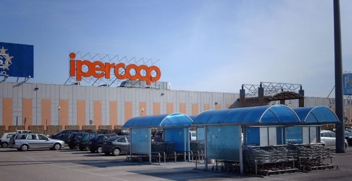 Ipercoop, le sedi di Quarto e Afragola alla Gdm: salvi 322 posti di lavoro