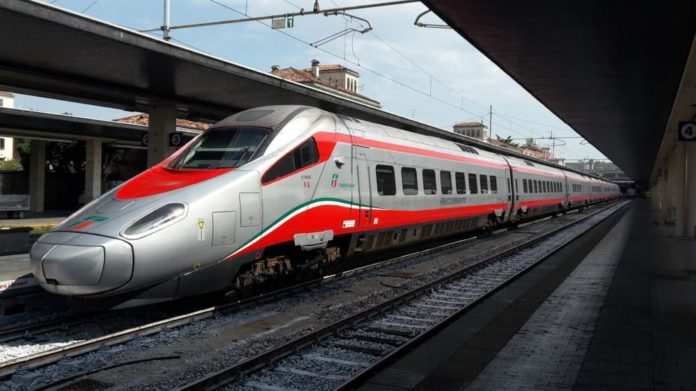 Sciopero treni 25 e 26 gennaio, stop di 24 ore senza fasce