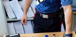 Casoria, sorpreso dai Carabinieri con droga e 1200 euro: arrestato 21enne
