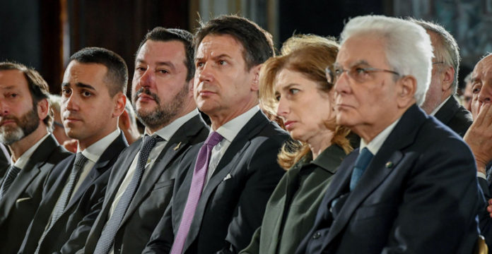 Crisi di governo, la Lega presenta mozione di sfiducia a Conte