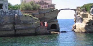 Allarme Gaiola: quattro chilometri dell’area marina sono a rischio frane