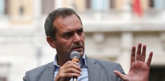 Luigi de Magistris: “I nemici di Napoli non demordono, ma lotteremo”