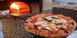 Napoli Pizza Village 2019, una quarta pizza nel menù: specialità al prosciutto