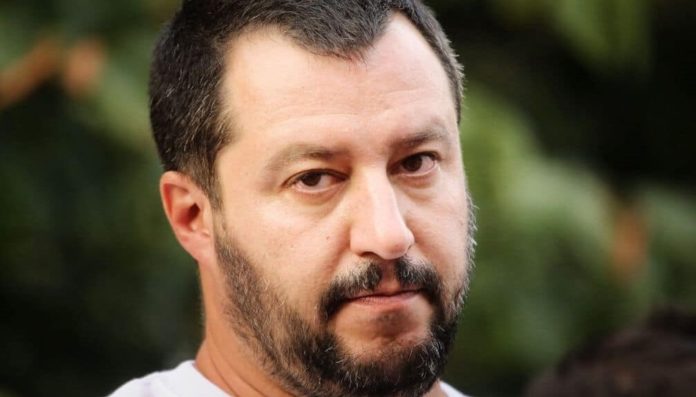 Matteo Salvini a CRC: “Povera Napoli, deve sorbire de Magistris ancora due anni"