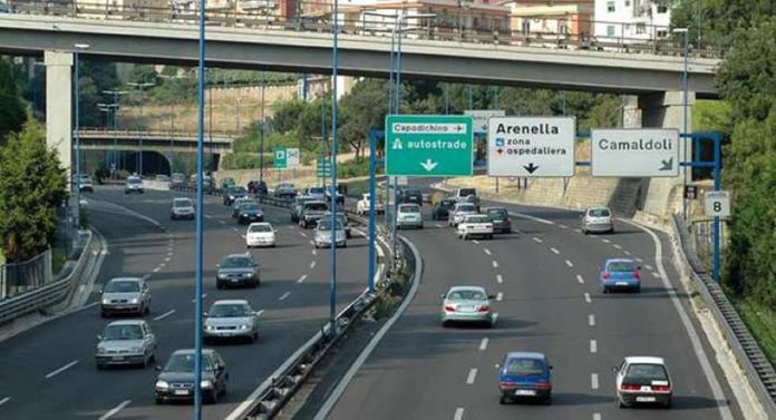 Tangenziale di Napoli: Per lavori di manutenzione sarà chiuso lo svincolo dell'uscita 'Secondigliano'. Date, orari e percorsi alternativi.