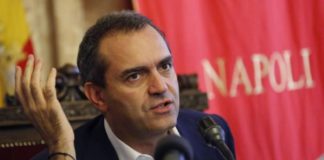 Coronavirus, de Magistris: "Napoli pronta per la fase 2, ma basta disparità"