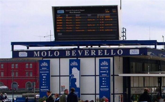 Molo Beverello, pronte le biglietterie al nuovo terminal