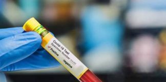 Coronavirus a Napoli: positivo un docente del liceo Tito Lucrezio Caro