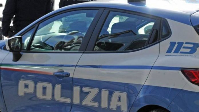 Napoli, Rione Traiano: quattro uomini arrestati per droga