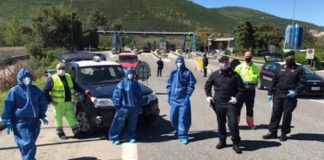 Coronavirus, tutti negativi i 14 tamponi effettuati alla barriera di Napoli Nord