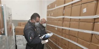 Caserta, blitz della Guardia di Finanza: sequestrate più di un milione di mascherine