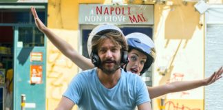 Stasera in tv martedì 12 maggio: "A Napoli non piove mai" su Rai 2