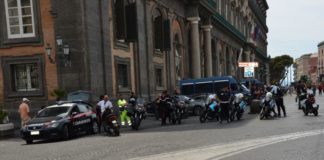 Napoli, Forze dell’Ordine controllano motociclisti: sequestri e multe per 230mila euro