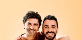 Un mare di risate: martedì 21 luglio Gigi & Ross al Bagno Elena di Napoli