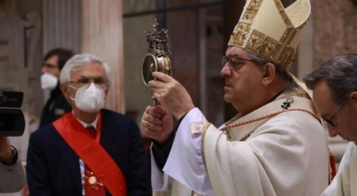 San Gennaro al tempo del Covid 19: celebrazioni senza folla al Duomo