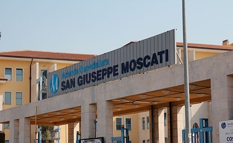 Avellino, visite intramoenia senza dare nulla all’ospedale Moscati: indagato un medico