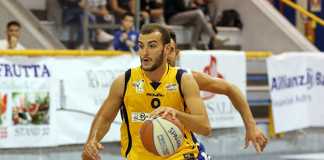 La Virtus Bava Pozzuoli sconfigge Salerno 74-64