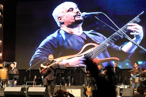 Al Palapertenope musica, ospiti e tante emozioni per ricordare Pino Daniele